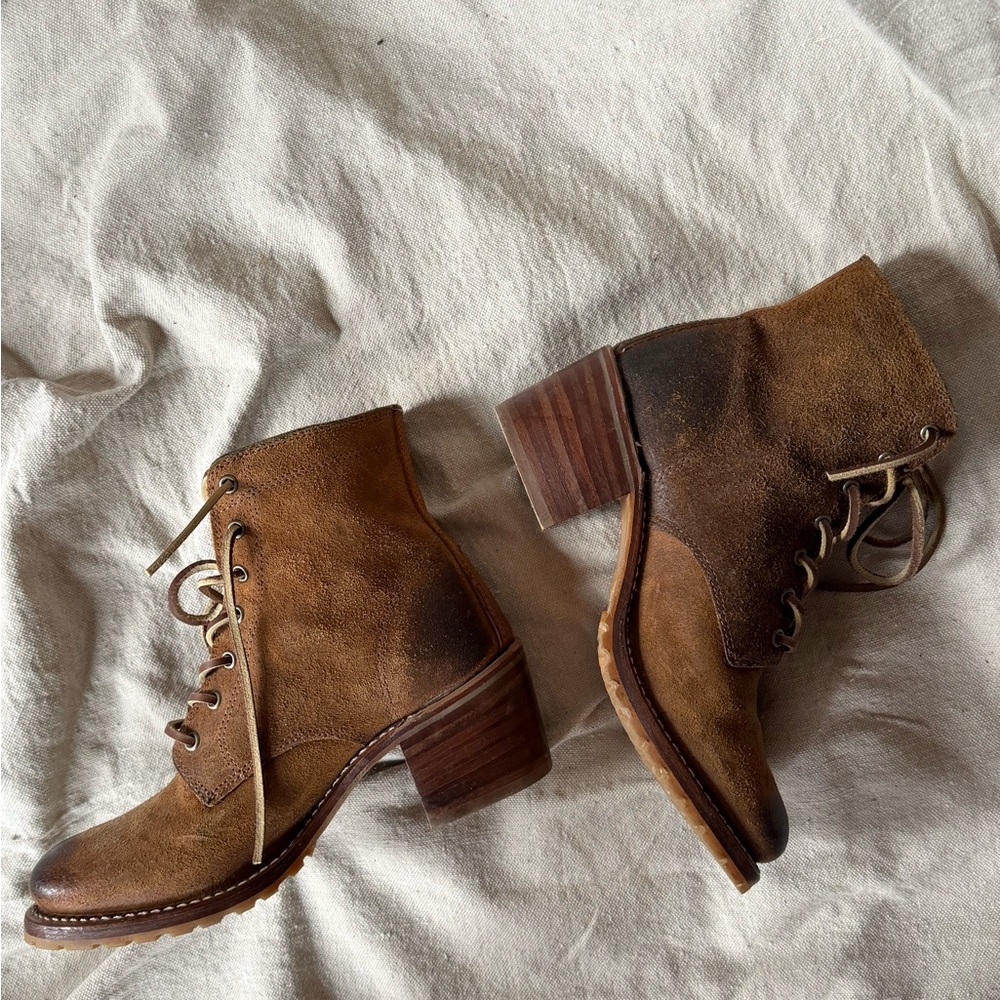 Frye Sabrina Lace Up Leather Boots - Picture 3 of 7